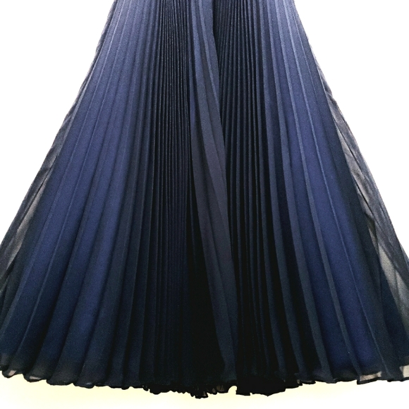 Nwot JS Collections Embroidered Floral lace Flutter Sleeve Pleated Navy … - Picture 5 of 17